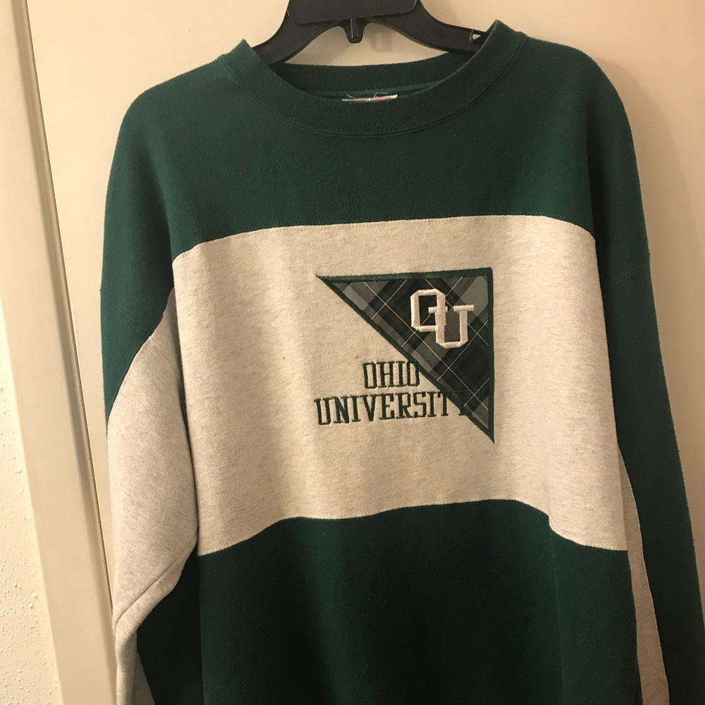 Ohio university sweat shirt